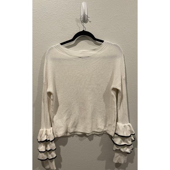 EXPRESS Ruffle Sleeve Cable Knit Sweater - Picture 5 of 5